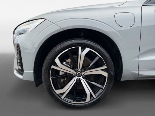 Volvo XC60 T6 AWD ULTIMATE DARK | VZDUCH