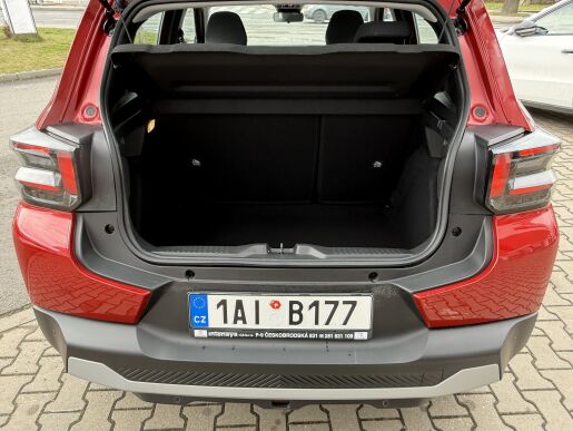 Citroën C3 C3 PLUS TURBO 100 S&S MAN6  
