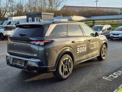 Peugeot 5008 e-GT 210 k vent.sed. panorama