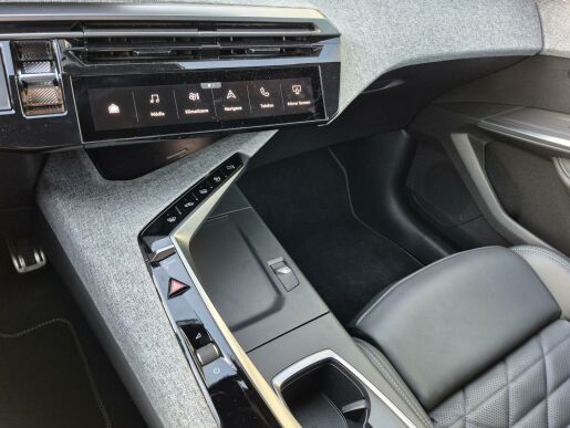 Peugeot 5008 e-GT 210 k vent.sed. panorama