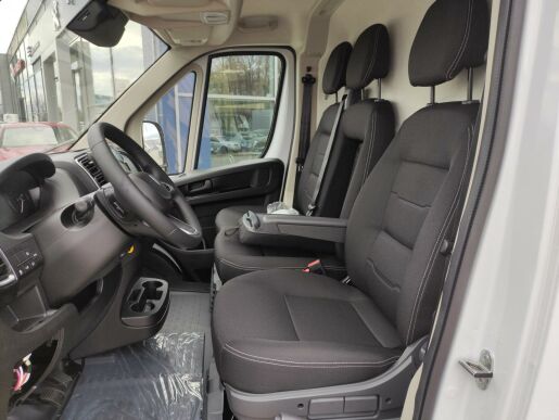 Peugeot Boxer L3H2 180k MAN6 3500 kg
