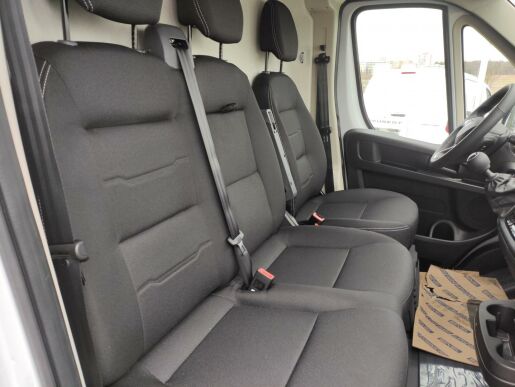 Peugeot Boxer L3H2 180k MAN6 3500 kg