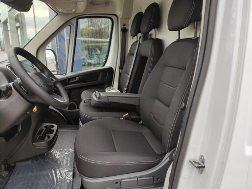 Peugeot Boxer L3H2 180k MAN6 3500 kg