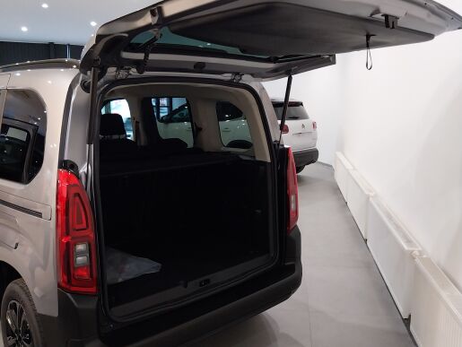 Citroën Berlingo osobní MAX 1.5 BlueHDi 130 S&S MAN6
