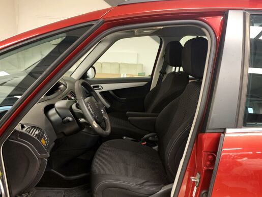 Citroën C4 Picasso GRAND 2,0HDI, ČR, 7 MÍST