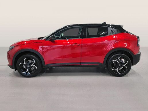 Alfa Romeo Junior Ibrida Speciale 1.2 Turbo Hybr