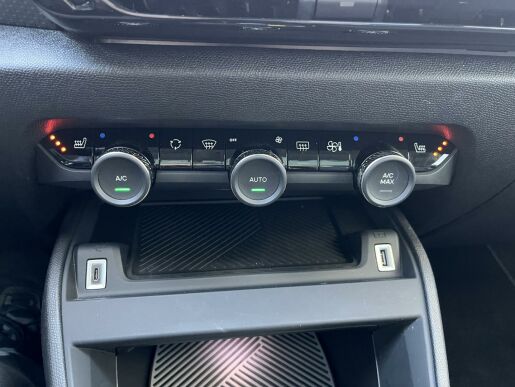 Citroën C4 1.5 HDI 96kw SHINE PACK EAT8