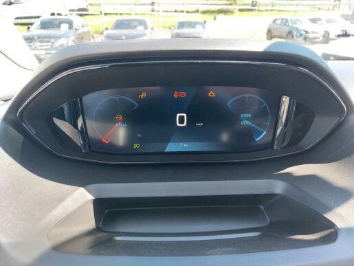 Peugeot Rifter ALLURE BlueHDi 130k MAN6 N1