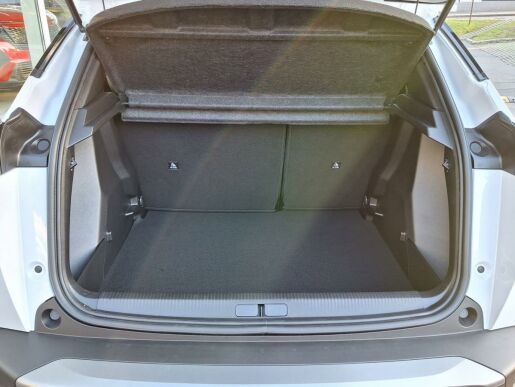 Peugeot 2008 ALLURE Hybrid 145 e-DCS6