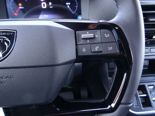 Peugeot Traveller Active Long 2.0 BHDi 180k EAT8