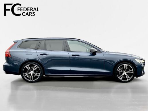 Volvo V60 T8 AWD RECHARGE // 455 PS