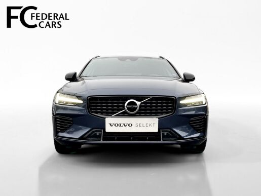 Volvo V60 T8 AWD RECHARGE // 455 PS