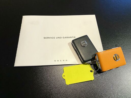 Volvo V60 T8 AWD RECHARGE // 455 PS