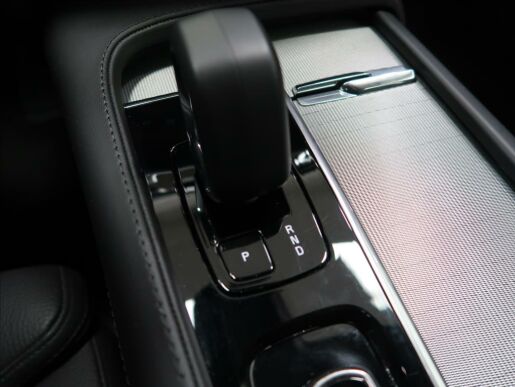 Volvo XC90 2,0 B5 AWD AUT  Core 7-míst