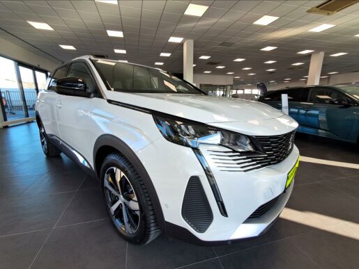 Peugeot 5008 1,5   ALLURE PACK 130k EAT8