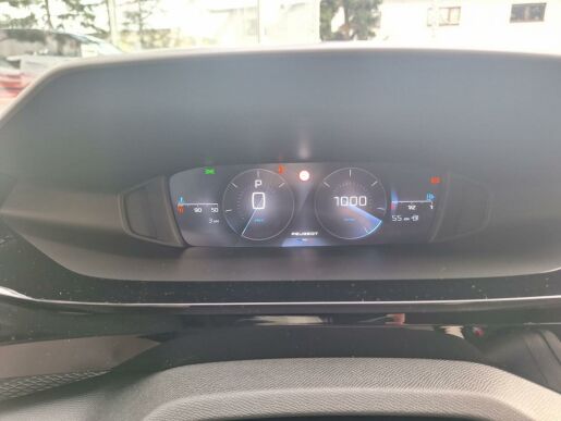Peugeot 308 SW ACTIVE 1.2 PT 130K EAT8