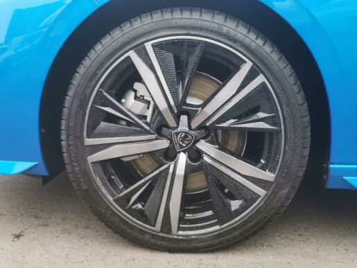 Peugeot 308 e-GT PACK HYBRID 225K e-EAT8
