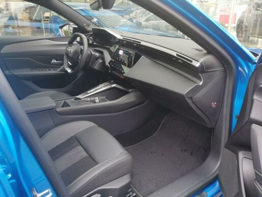 Peugeot 308 e-GT PACK HYBRID 225K e-EAT8