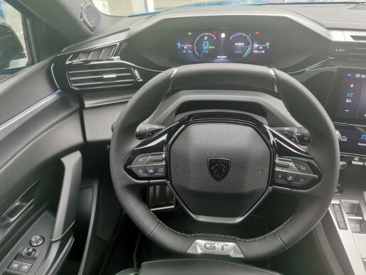 Peugeot 308 e-GT PACK HYBRID 225K e-EAT8