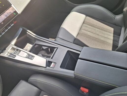 Peugeot 308 SW e-GT PACK HYBRID 225 e-EAT8