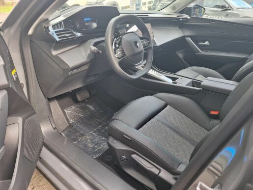 Peugeot 408 ALLURE Hybrid 145 e-DCS6