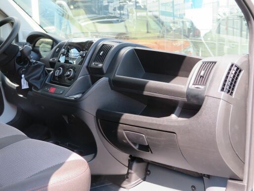 Peugeot Boxer FG 4350 L4H2 BHDi 165k MAN6