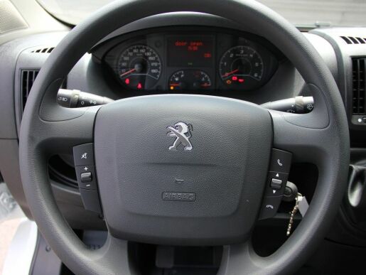 Peugeot Boxer FG 4350 L4H2 BHDi 165k MAN6