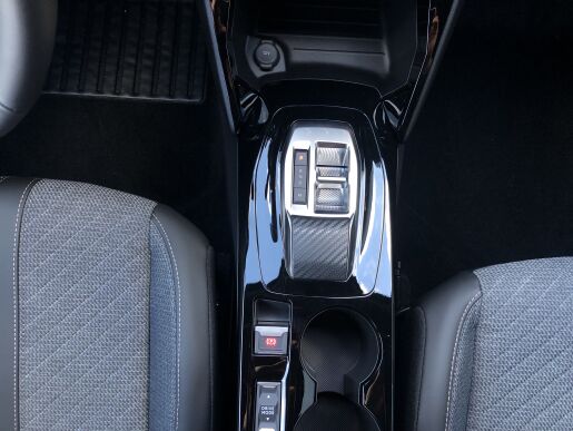 Peugeot 2008 ALLURE PureTech 130 S&S EAT8