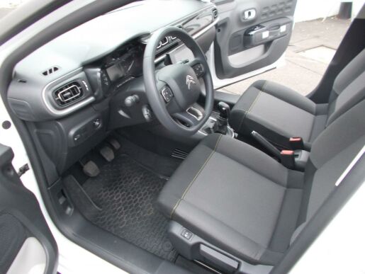 Citroën C3 SHINE 1.2 PureTech 83