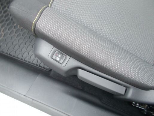 Citroën C3 SHINE 1.2 PureTech 83