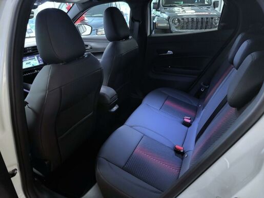 Alfa Romeo Junior Ibrida Speciale 1.2 Turbo Hybr