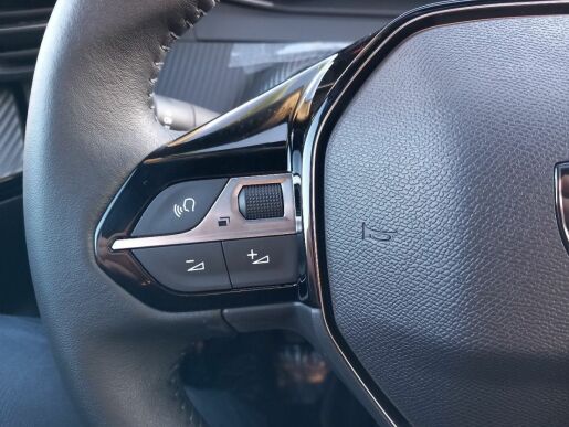 Peugeot 2008 Allure PureTech 100 S&amp;S MA