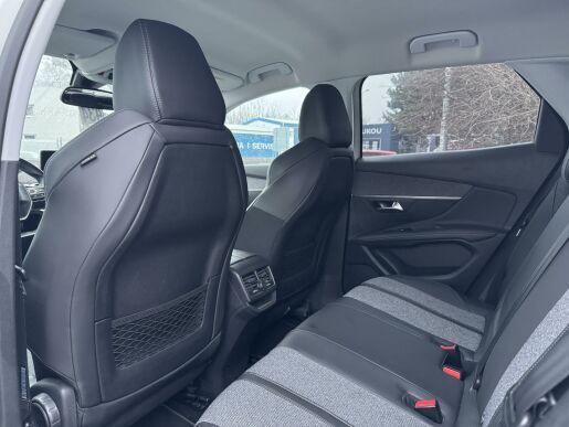 Peugeot 3008 1.2 PureTech  ALLURE EAT