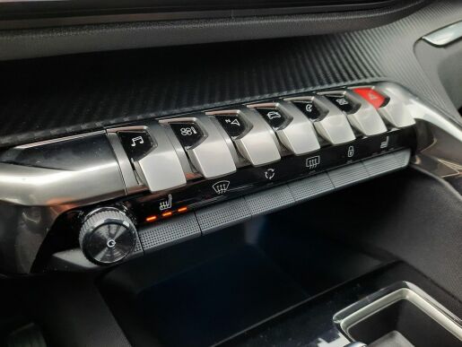 Peugeot 3008 ACTIVE PACK 1.5 BHDi 130k EAT8