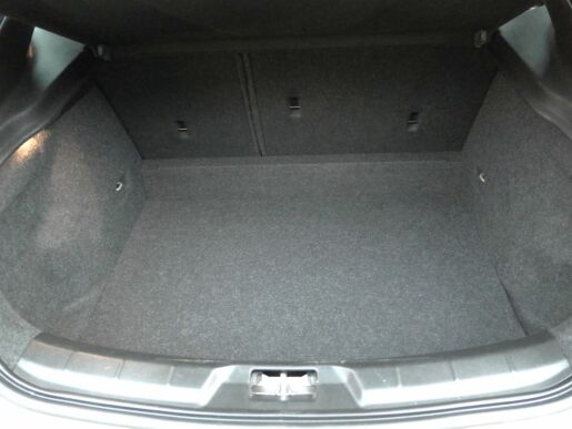 Volvo V40 2.0D D2