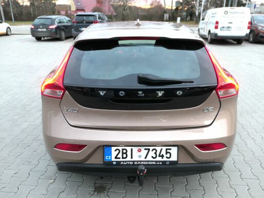 Volvo V40 2.0D D2
