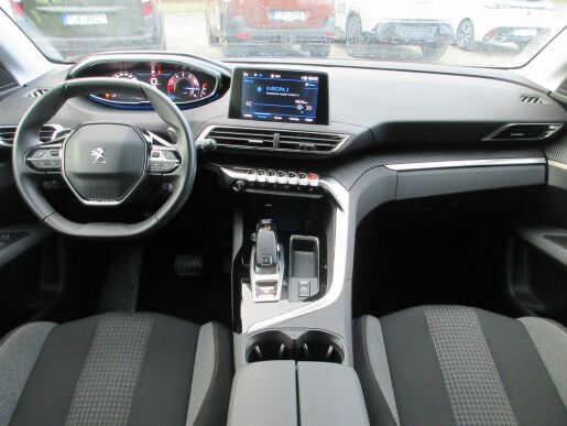 Peugeot 3008 ACTIVE 1.2 PureTech 130 EAT8