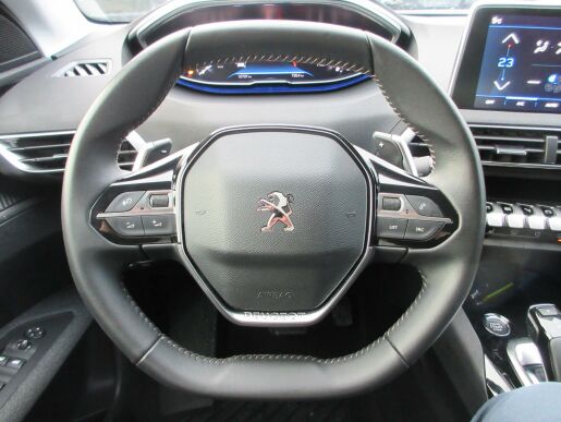 Peugeot 3008 ACTIVE 1.2 PureTech 130 EAT8