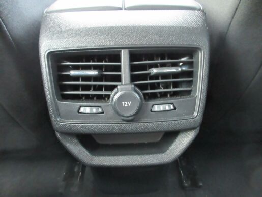 Peugeot 3008 ACTIVE 1.2 PureTech 130 EAT8