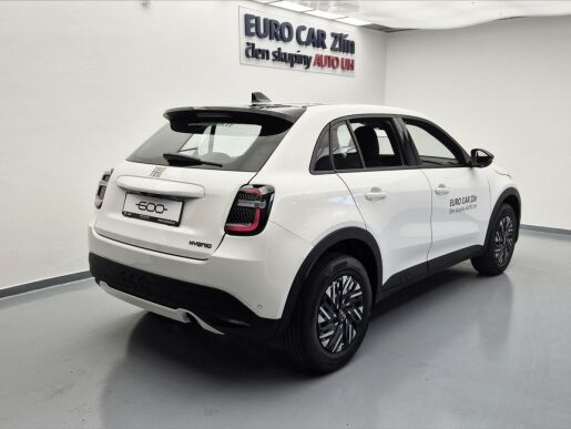 Fiat 600 1,2 MHEV  Turbo Hybrid 100k AT