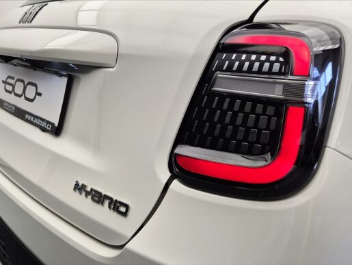 Fiat 600 1,2 MHEV  Turbo Hybrid 100k AT