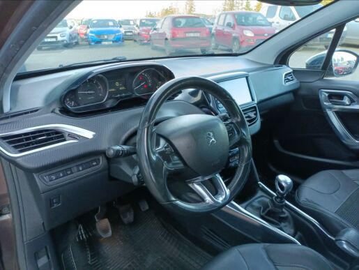 Peugeot 2008 1,6 ALLURE 1.6 HDi 115k, ČR, 2.maj.