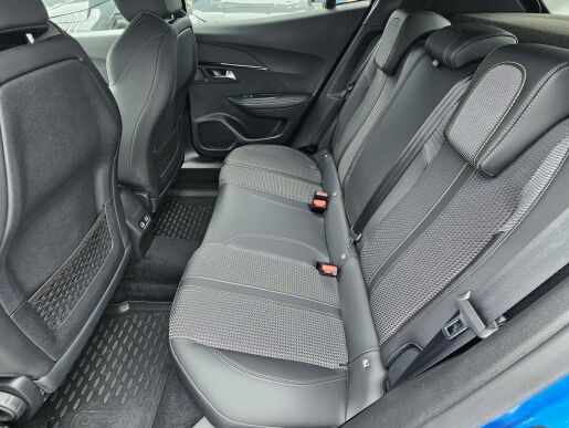 Peugeot 2008 1.2 PT 130 GT EAT8
