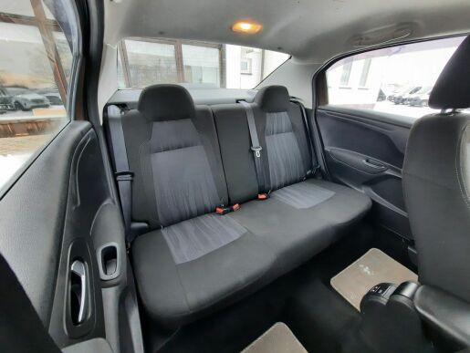 Peugeot 301 ALLURE 1,6 HDi 92k