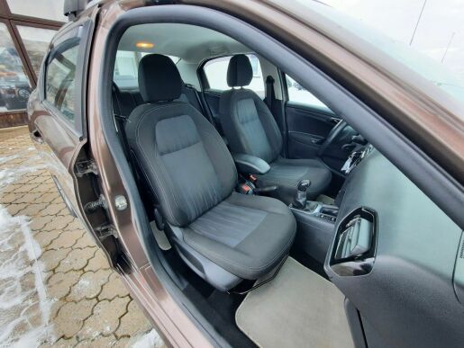 Peugeot 301 ALLURE 1,6 HDi 92k