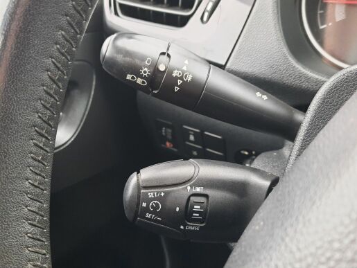 Peugeot 301 ALLURE 1,6 HDi 92k