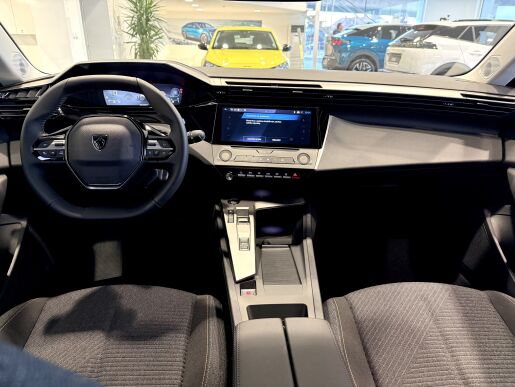 Peugeot 308 SW STYLE HYBRID 145k, Automat
