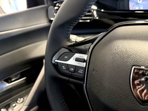 Peugeot 308 SW STYLE HYBRID 145k, Automat