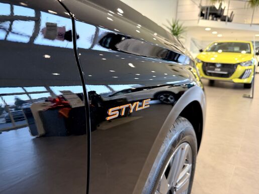 Peugeot 308 SW STYLE HYBRID 145k, Automat