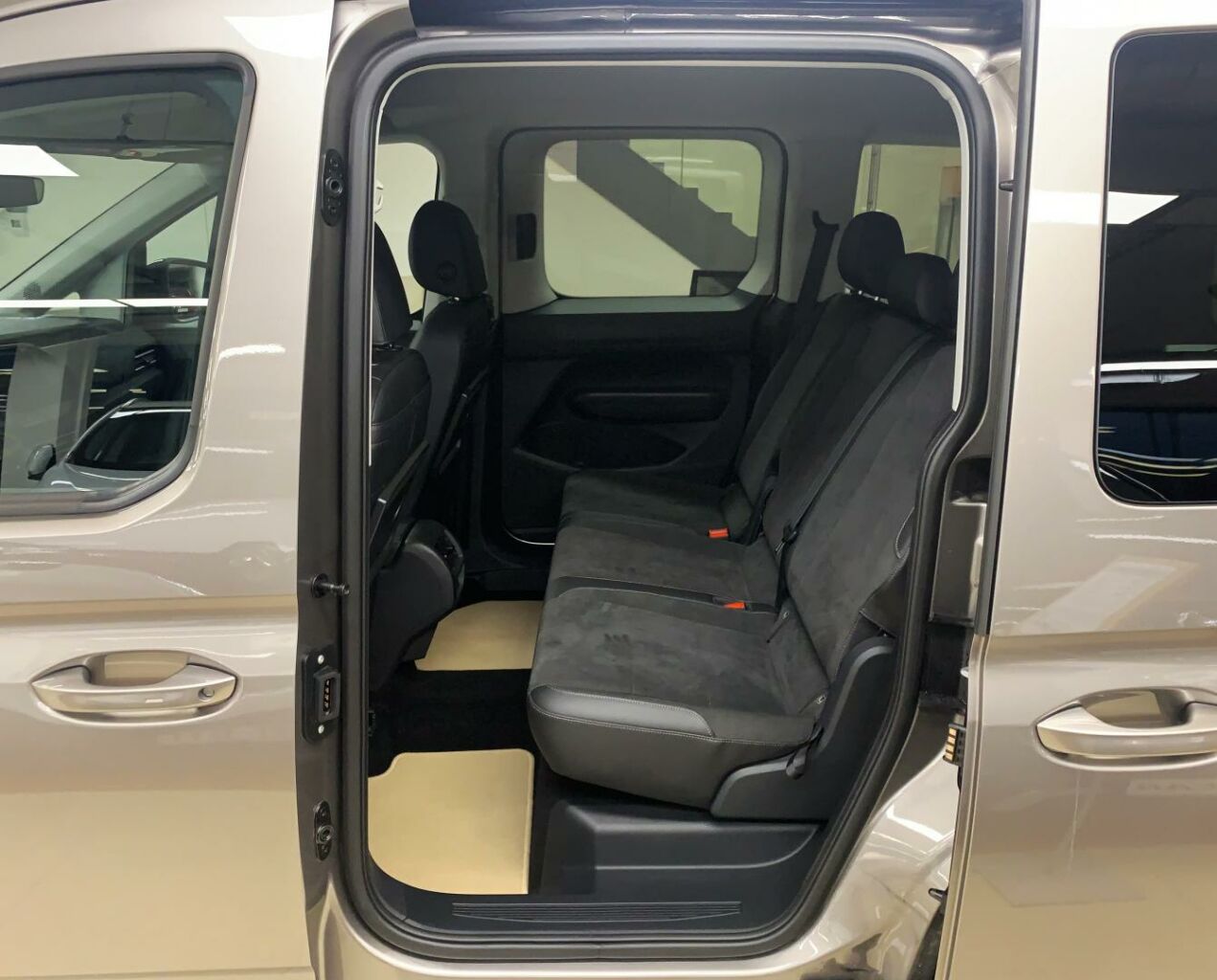 Foto vozidla Volkswagen Caddy 9